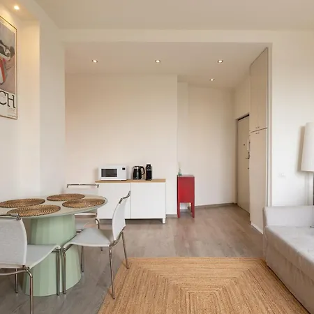 Bright With View * Milan